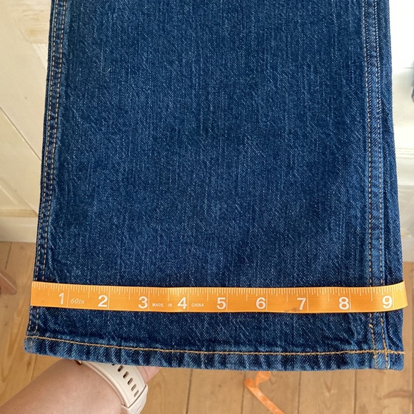 Size 6R, 31.25” inseam - Picture 4 of 4